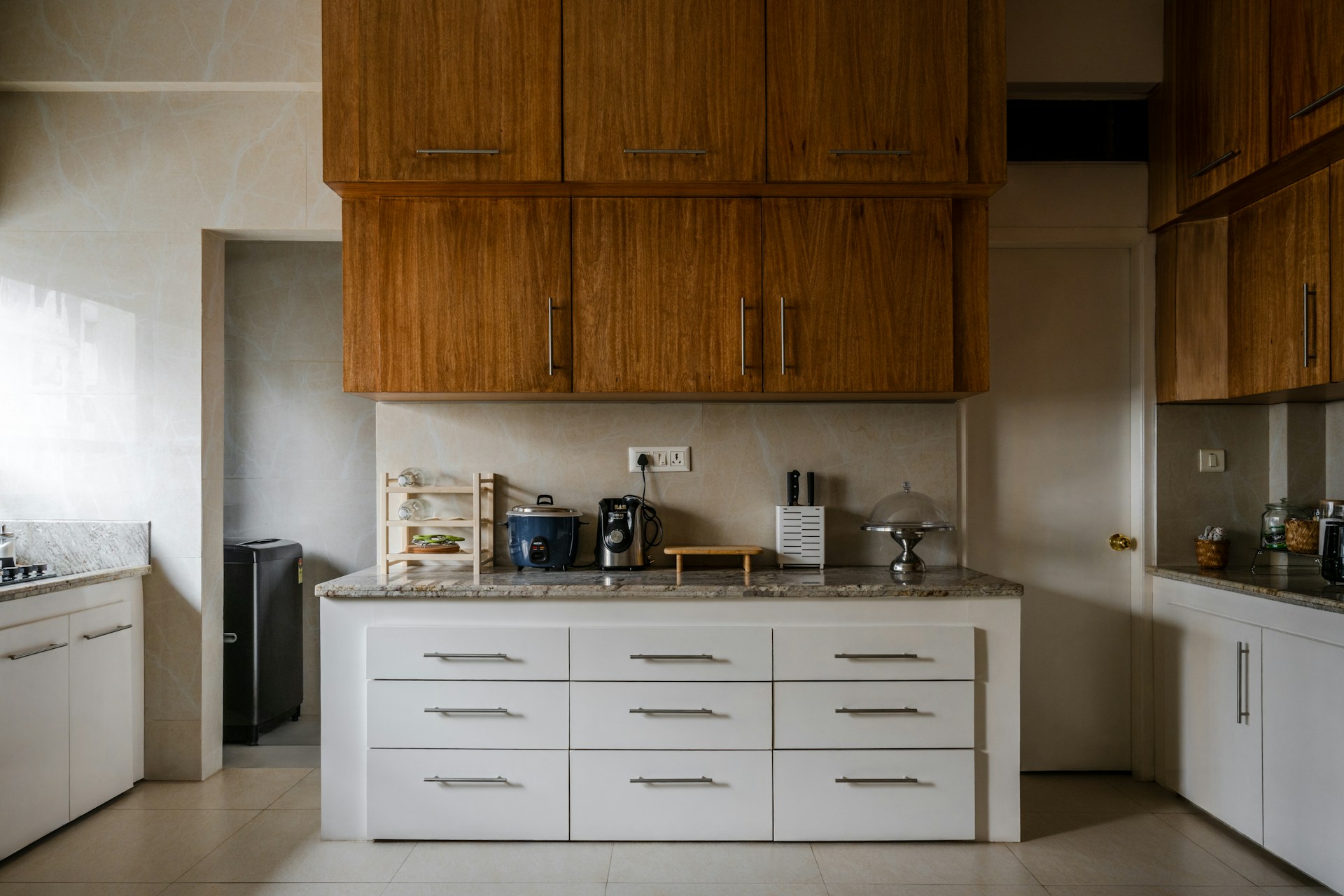 Minimalist kitchen counter with cabinets,